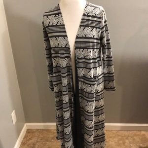 Long sister SARAH by LuLaRoe